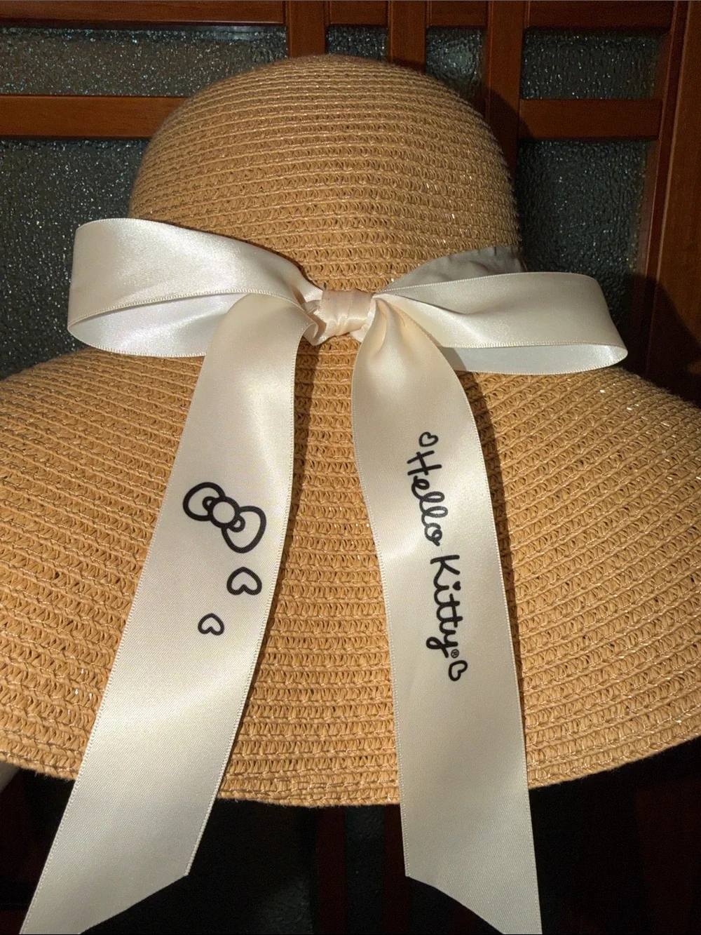 Hello Kitty Shein Tan Wide-Brim Floppy Straw Sun Hat with Cream Ribbon Bow